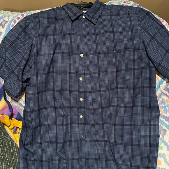 Men’s Casual Button Down - Picture 1 of 3